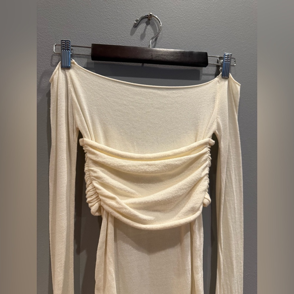 Off the Shoulder Bow Bandeaux Top - Picture 8 of 9